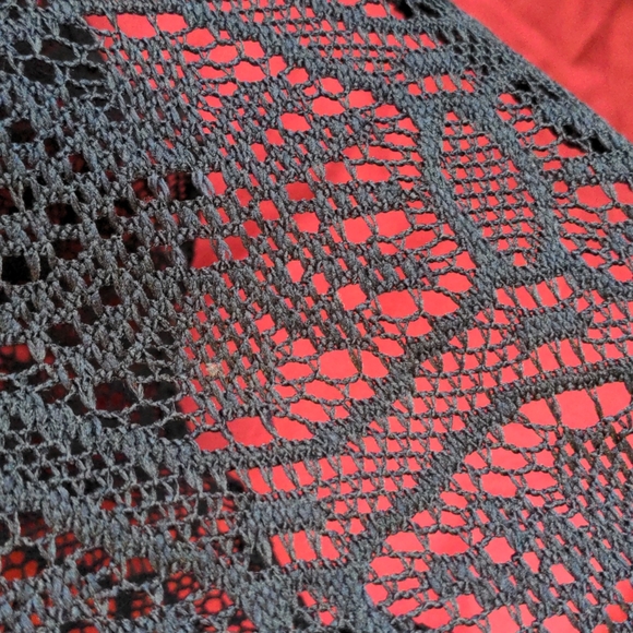 Banana Republic lace short sleeve top size M Tall - Picture 3 of 8